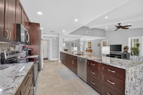 Villa ou maison à vendre à Boca Raton, Floride: 2 chambres, 167.22 m2 № 2192978 - photo 4
