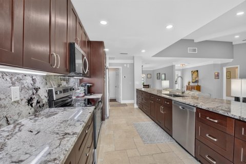 Villa ou maison à vendre à Boca Raton, Floride: 2 chambres, 167.22 m2 № 2192978 - photo 3