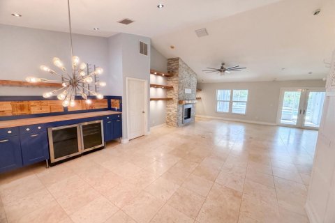 House in St. Lucie, Florida 5 bedrooms, 262.36 sq.m. № 2243843 - photo 3