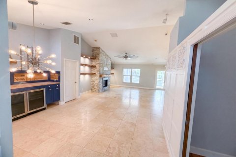 House in St. Lucie, Florida 5 bedrooms, 262.36 sq.m. № 2243843 - photo 6