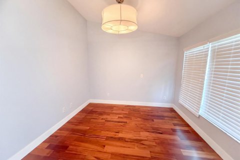 House in St. Lucie, Florida 5 bedrooms, 262.36 sq.m. № 2243843 - photo 17