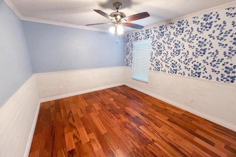 House in St. Lucie, Florida 5 bedrooms, 262.36 sq.m. № 2243843 - photo 13