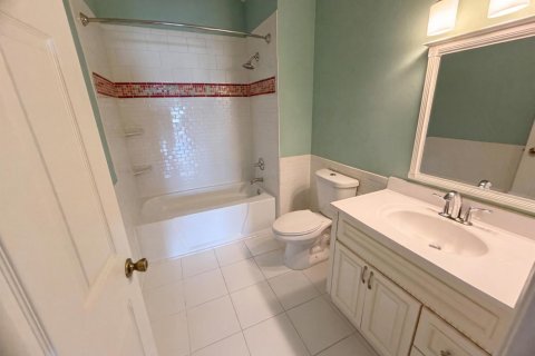 House in St. Lucie, Florida 5 bedrooms, 262.36 sq.m. № 2243843 - photo 20