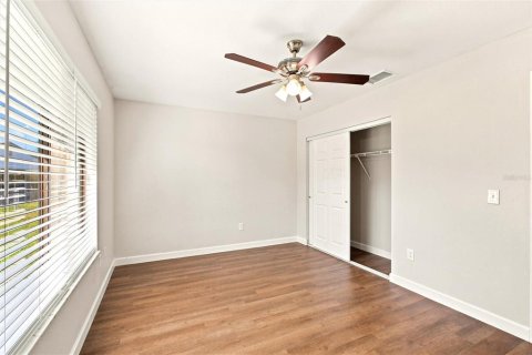 House in North Port, Florida 3 bedrooms, 110.37 sq.m. № 2224911 - photo 19