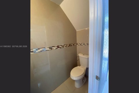 Купить кондоминиум в Майами, Флорида 2 спальни, 80.64м2, № 2027422 - фото 14