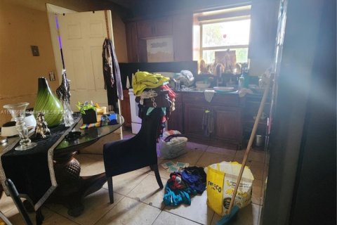 Villa ou maison à vendre à Miami, Floride: 4 chambres, 166.76 m2 № 1973667 - photo 9