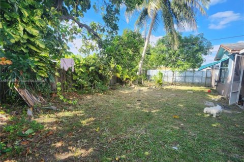 Villa ou maison à vendre à Miami, Floride: 4 chambres, 166.76 m2 № 1973667 - photo 21