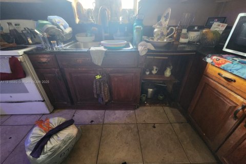 Villa ou maison à vendre à Miami, Floride: 4 chambres, 166.76 m2 № 1973667 - photo 8