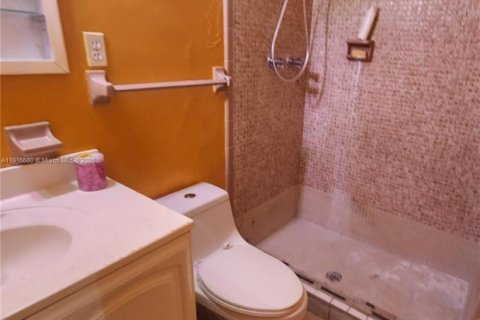 Villa ou maison à vendre à Miami, Floride: 4 chambres, 166.76 m2 № 1973667 - photo 12