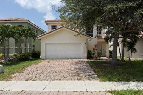 Casa en venta en Palm Beach, Florida, 3 dormitorios, 176.24 m2 № 1814848 - foto 1