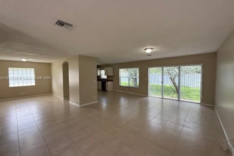 Casa en venta en Palm Beach, Florida, 3 dormitorios, 176.24 m2 № 1814848 - foto 3