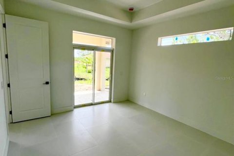 House in Lehigh Acres, Florida 3 bedrooms, 152.08 sq.m. № 1625389 - photo 12