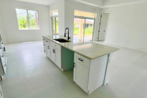 House in Lehigh Acres, Florida 3 bedrooms, 152.08 sq.m. № 1625389 - photo 20