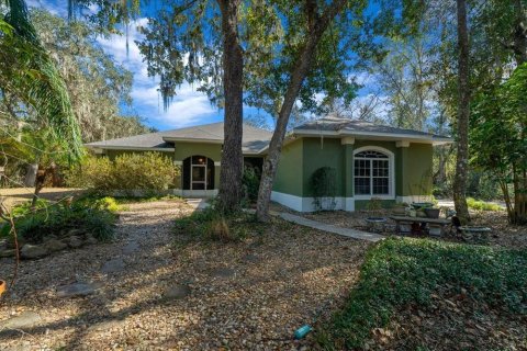 Casa en Weirsdale, Florida 3 dormitorios, 212.56 m2 № 2093924