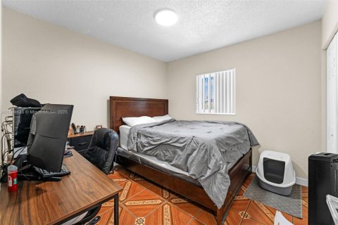 Купить виллу или дом в Хомстед, Флорида 3 спальни, 99.87м2, № 1727514 - фото 10