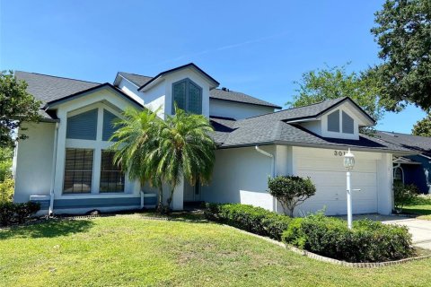 Casa en alquiler en Orlando, Florida, 5 dormitorios, 200.95 m2 № 1830020 - foto 2