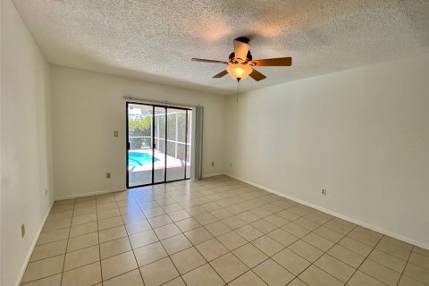 Casa en alquiler en Orlando, Florida, 5 dormitorios, 200.95 m2 № 1830020 - foto 22