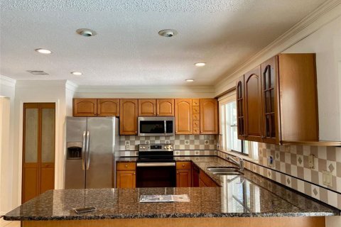 Casa en alquiler en Orlando, Florida, 5 dormitorios, 200.95 m2 № 1830020 - foto 10