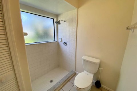 Casa en alquiler en Orlando, Florida, 5 dormitorios, 200.95 m2 № 1830020 - foto 26