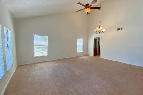 Casa en alquiler en Orlando, Florida, 5 dormitorios, 200.95 m2 № 1830020 - foto 5