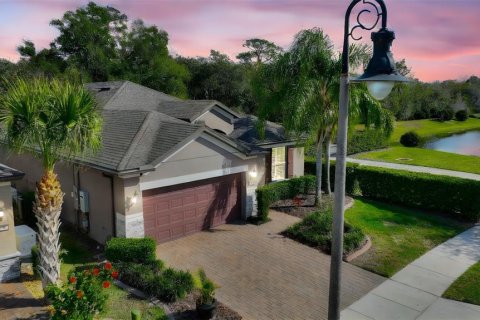 Villa ou maison à vendre à Davenport, Floride: 2 chambres, 195.09 m2 № 1528688 - photo 1