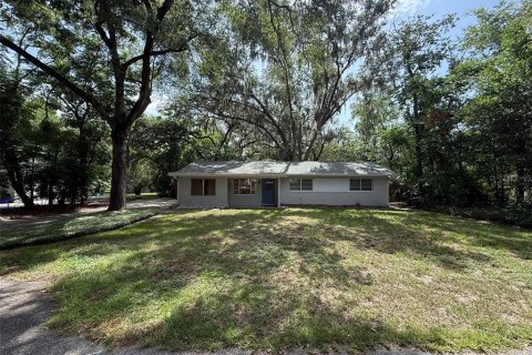 House in Gainesville, Florida 3 bedrooms, 150.32 sq.m. № 2208507 - photo 15