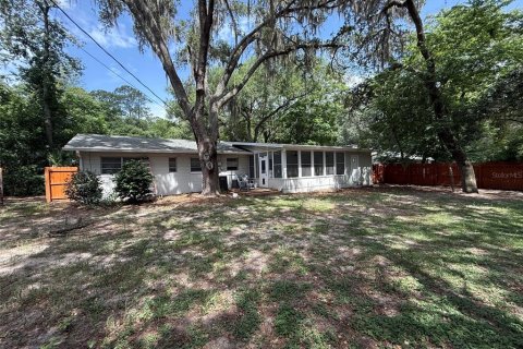 House in Gainesville, Florida 3 bedrooms, 150.32 sq.m. № 2208507 - photo 16