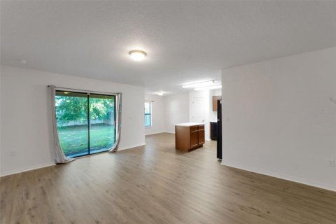 Casa en venta en Tavares, Florida, 3 dormitorios, 137.77 m2 № 2201775 - foto 19