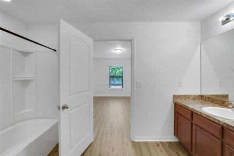 Casa en venta en Tavares, Florida, 3 dormitorios, 137.77 m2 № 2201775 - foto 10