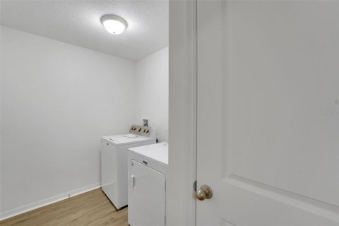 Casa en venta en Tavares, Florida, 3 dormitorios, 137.77 m2 № 2201775 - foto 18