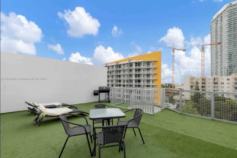 Condominio en venta en Miami, Florida, 1 dormitorio, 59.55 m2 № 1981449 - foto 5