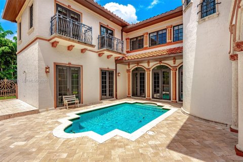 Дом в Голден-Бич, Флорида 6 спален, 437.66м2 № 2007909