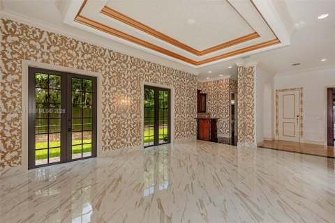 Снять в аренду виллу или дом в Голден-Бич, Флорида 6 спален, 437.66м2, № 2007909 - фото 14