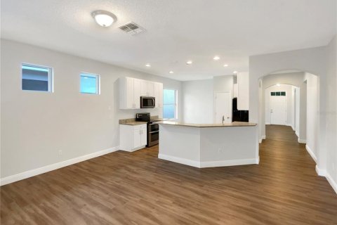 House in Orlando, Florida 3 bedrooms, 166.2 sq.m. № 1797916 - photo 26