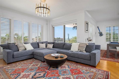 Condo in Sarasota, Florida, 3 bedrooms  № 1912800 - photo 3