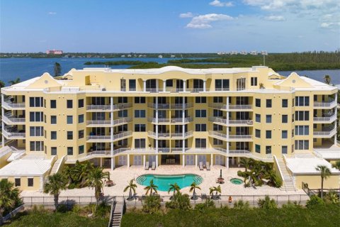 Condo in Sarasota, Florida, 3 bedrooms  № 1912800 - photo 2