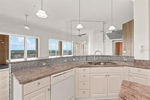 Copropriété à vendre à Punta Gorda, Floride: 3 chambres, 178 m2 № 2267529 - photo 27