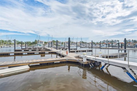 Copropriété à vendre à Punta Gorda, Floride: 3 chambres, 178 m2 № 2267529 - photo 10