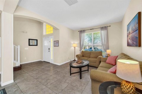 Villa ou maison à vendre à Kissimmee, Floride: 7 chambres, 267.65 m2 № 2355827 - photo 11