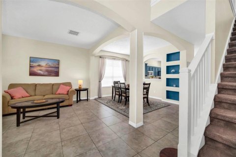 Villa ou maison à vendre à Kissimmee, Floride: 7 chambres, 267.65 m2 № 2355827 - photo 8
