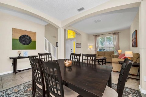 Villa ou maison à vendre à Kissimmee, Floride: 7 chambres, 267.65 m2 № 2355827 - photo 16
