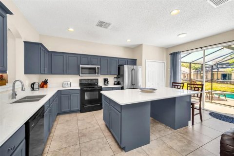 Villa ou maison à vendre à Kissimmee, Floride: 7 chambres, 267.65 m2 № 2355827 - photo 21