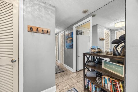 Copropriété à vendre à Saint Pete Beach, Floride: 2 chambres, 131.92 m2 № 1914442 - photo 16