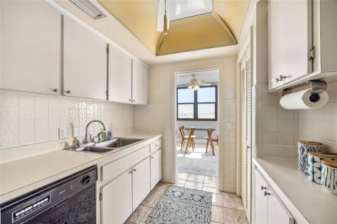 Copropriété à vendre à Saint Pete Beach, Floride: 2 chambres, 131.92 m2 № 1914442 - photo 13