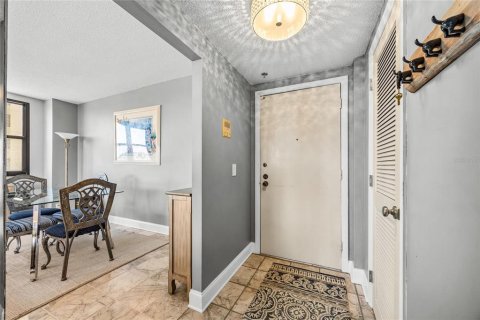 Copropriété à vendre à Saint Pete Beach, Floride: 2 chambres, 131.92 m2 № 1914442 - photo 15