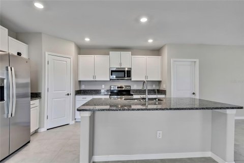 House in Lutz, Florida 4 bedrooms, 173.73 sq.m. № 1870834 - photo 13