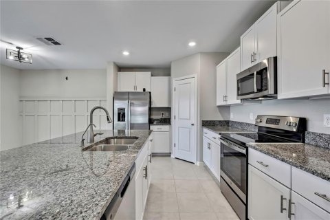 House in Lutz, Florida 4 bedrooms, 173.73 sq.m. № 1870834 - photo 15