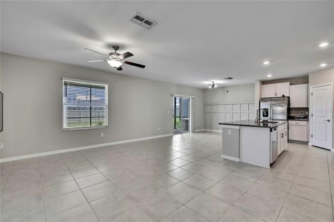 House in Lutz, Florida 4 bedrooms, 173.73 sq.m. № 1870834 - photo 6