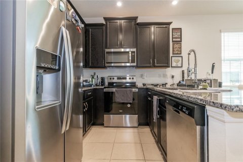 Townhouse in Kissimmee, Florida 3 bedrooms, 148.83 sq.m. № 1879664 - photo 13