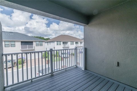 Townhouse in Kissimmee, Florida 3 bedrooms, 148.83 sq.m. № 1879664 - photo 22
